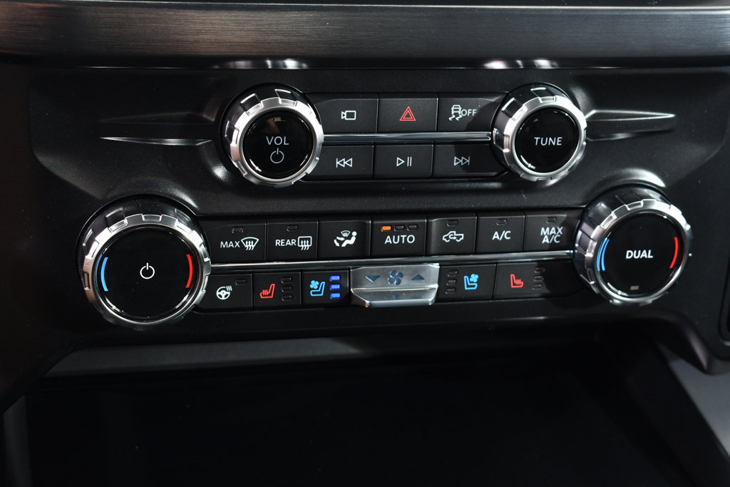 New 2026 Ford F350 Lariat w/ Black Appearance Package AWD/4WD image 29