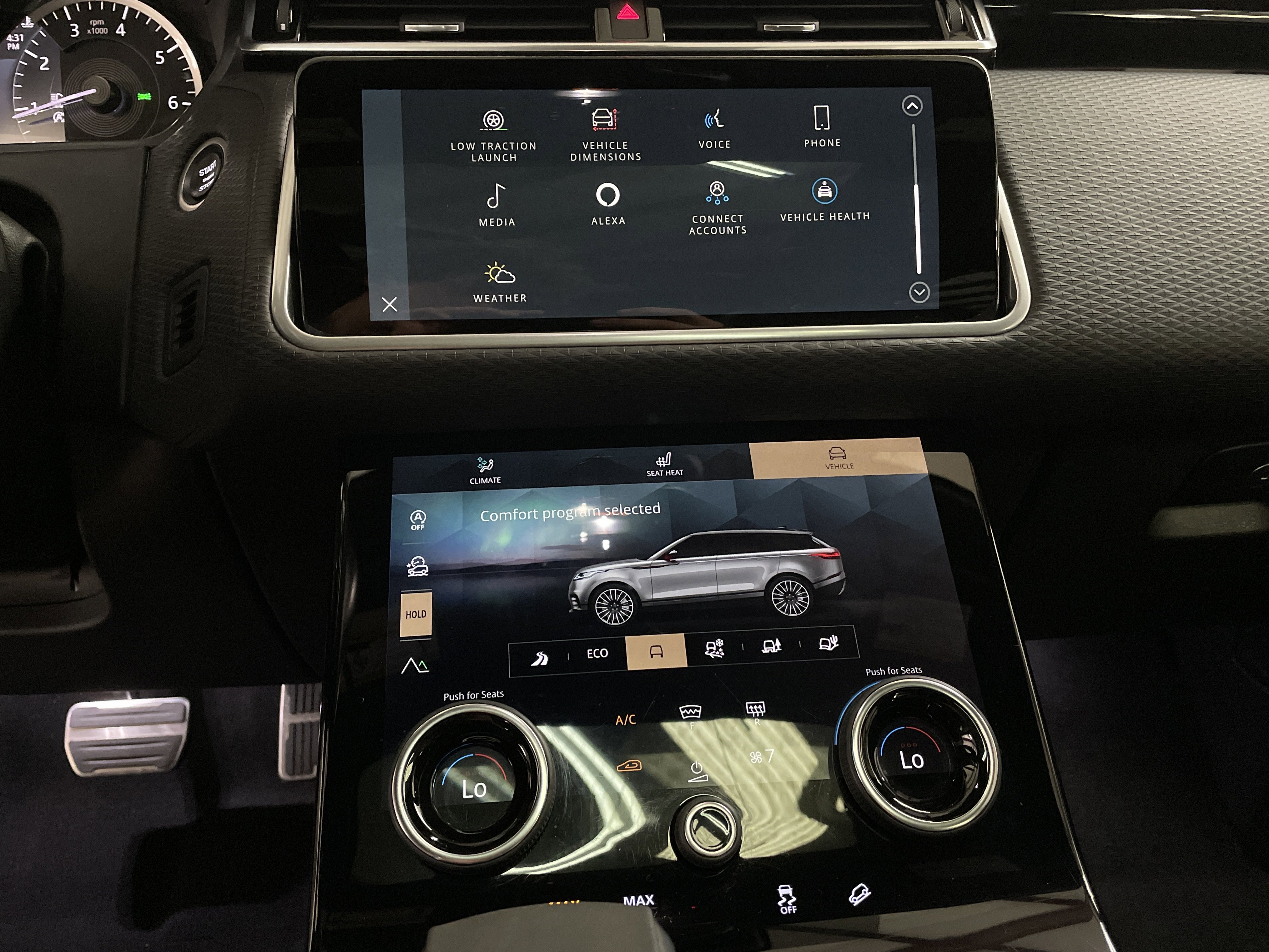 Used 2022 Land Rover Range Rover Velar R-Dynamic S image 15