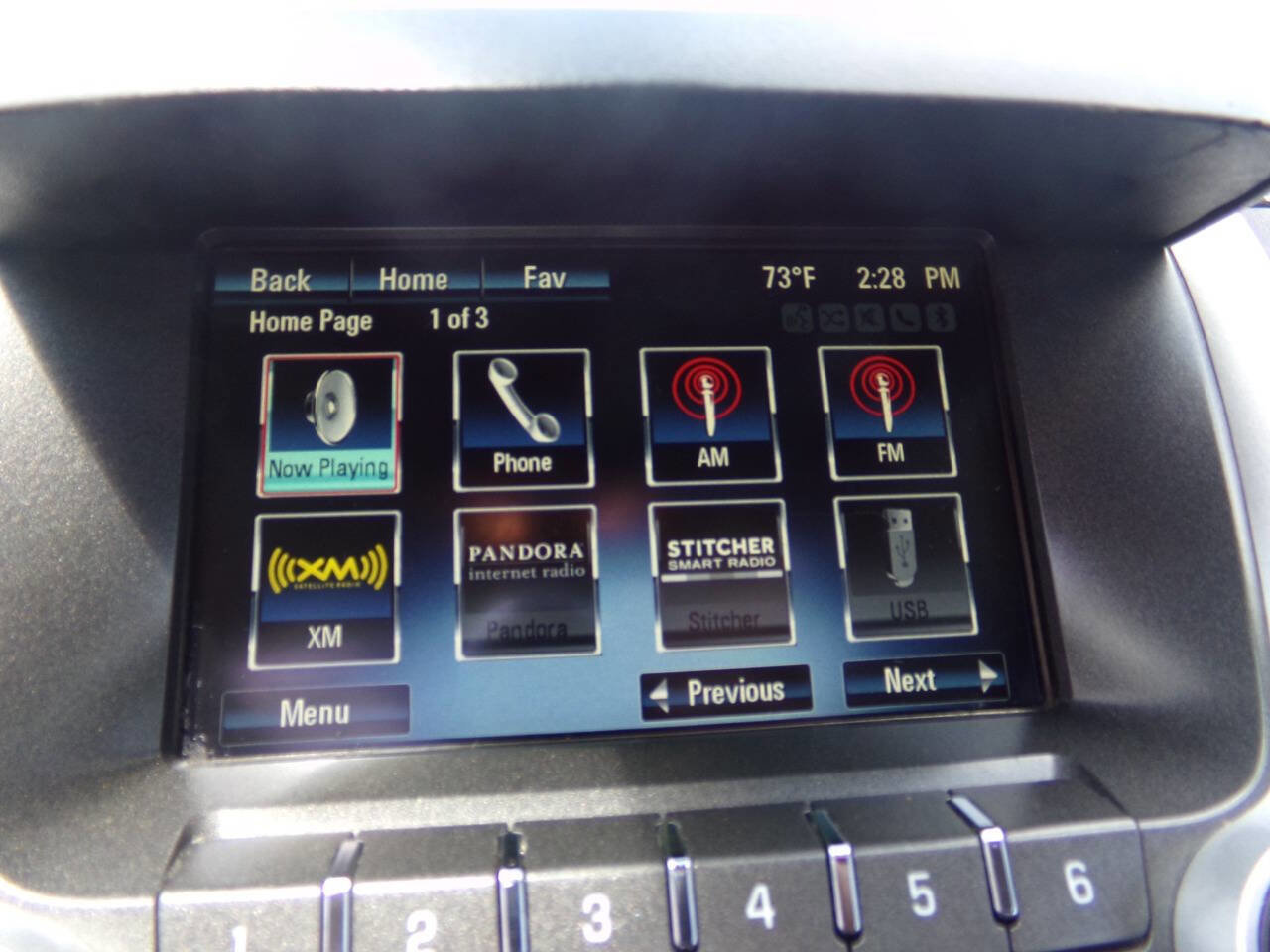 Used 2017 Chevrolet Equinox LT w/ Convenience Package image 40