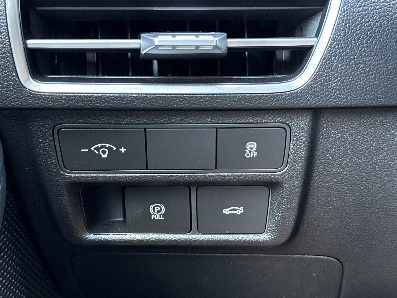 Certified 2025 Hyundai Sonata SEL FWD image 18