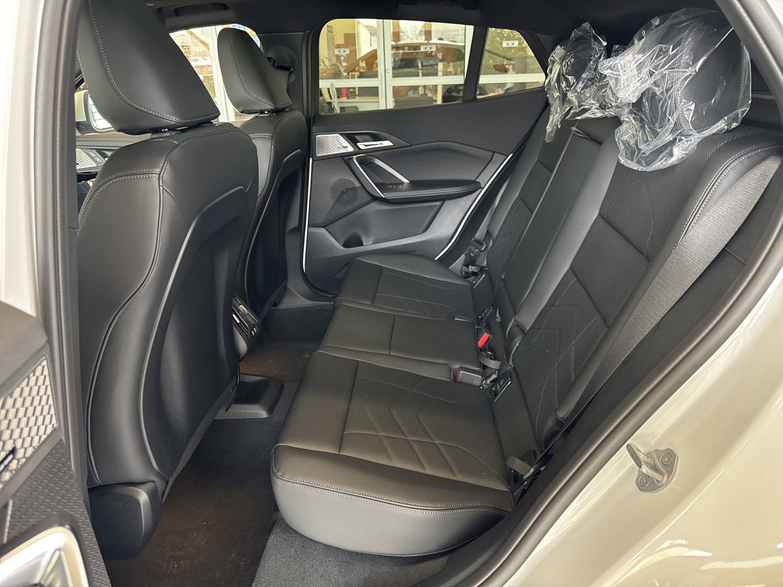 Used 2025 BMW X2 xDrive28i w/ Convenience Package image 16