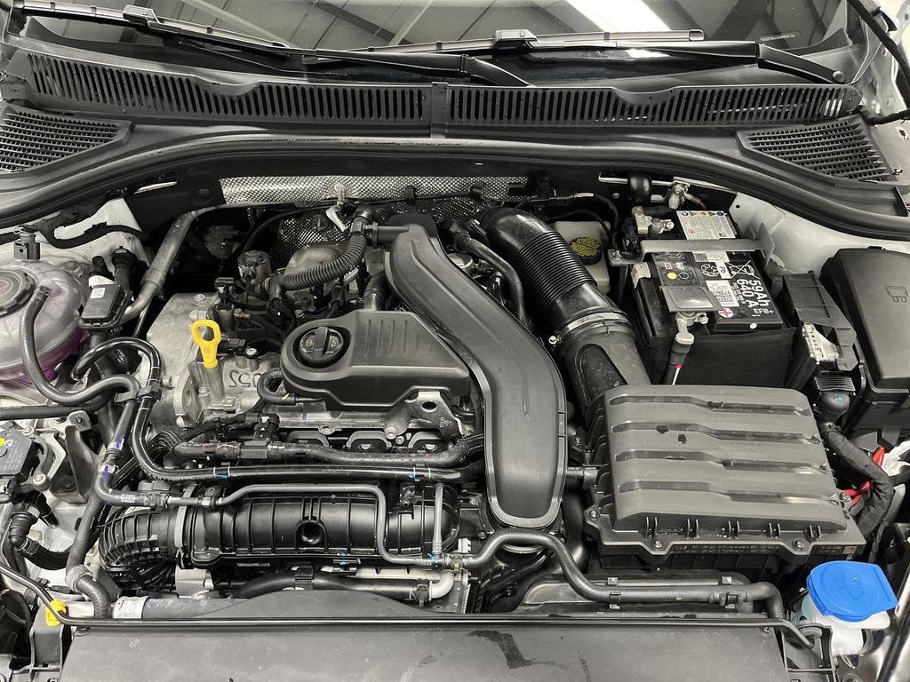 Used 2025 Volkswagen Jetta SEL image 35