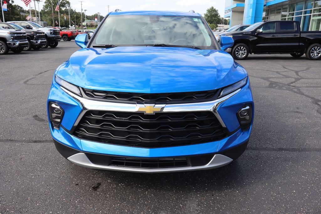 New 2026 Chevrolet Blazer LT w/ Convenience Package FWD image 29