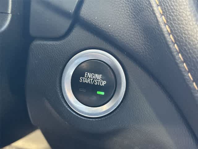 Used 2018 Chevrolet Equinox LT AWD/4WD image 26