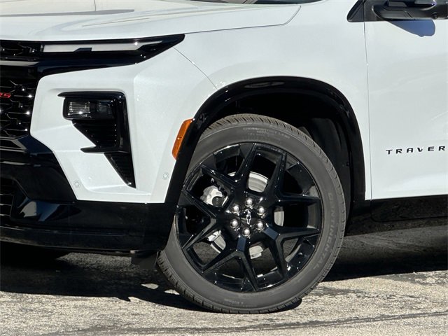 New 2026 Chevrolet Traverse RS image 9