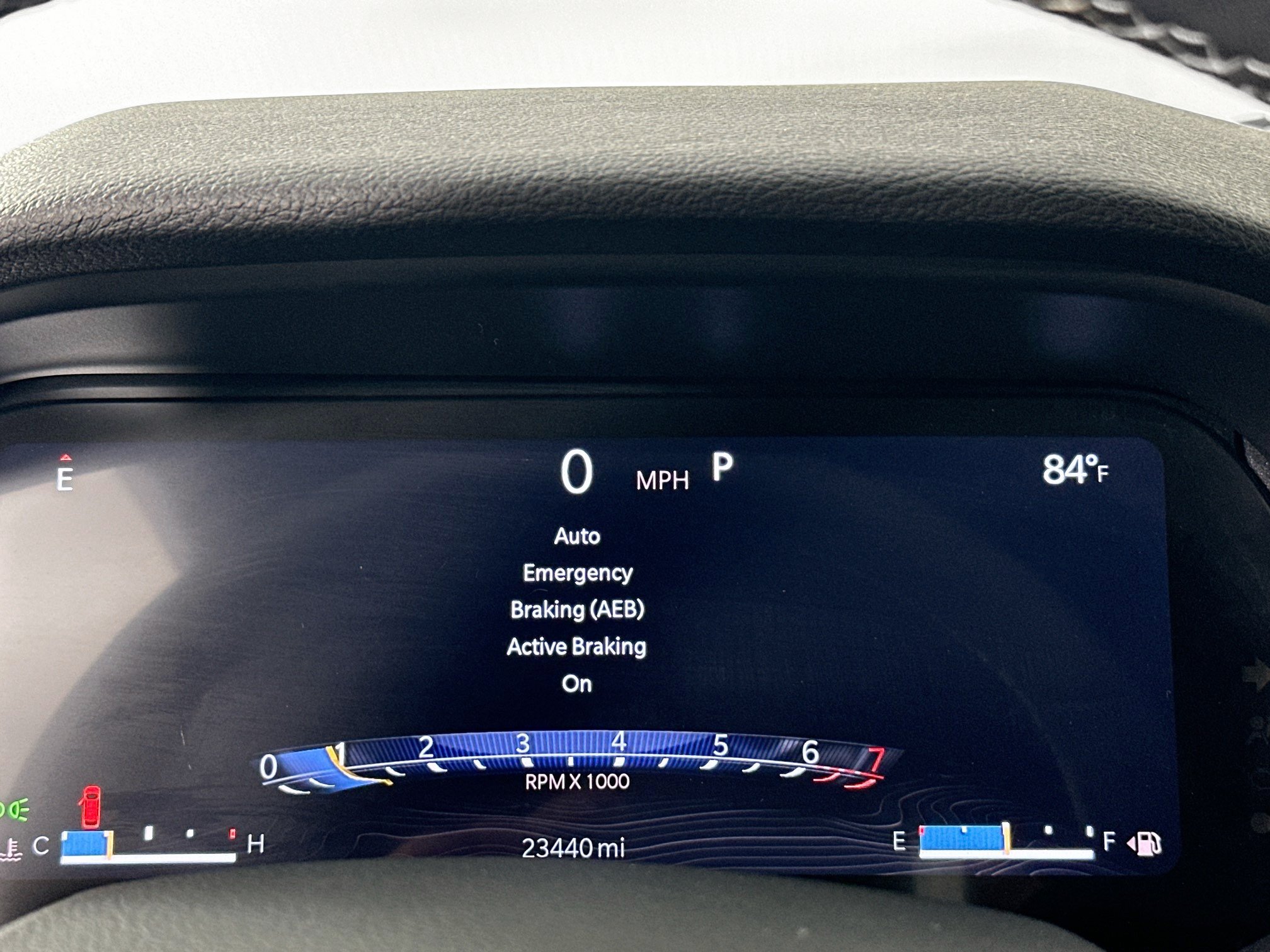 Used 2023 Jeep Grand Cherokee L Laredo RWD image 12