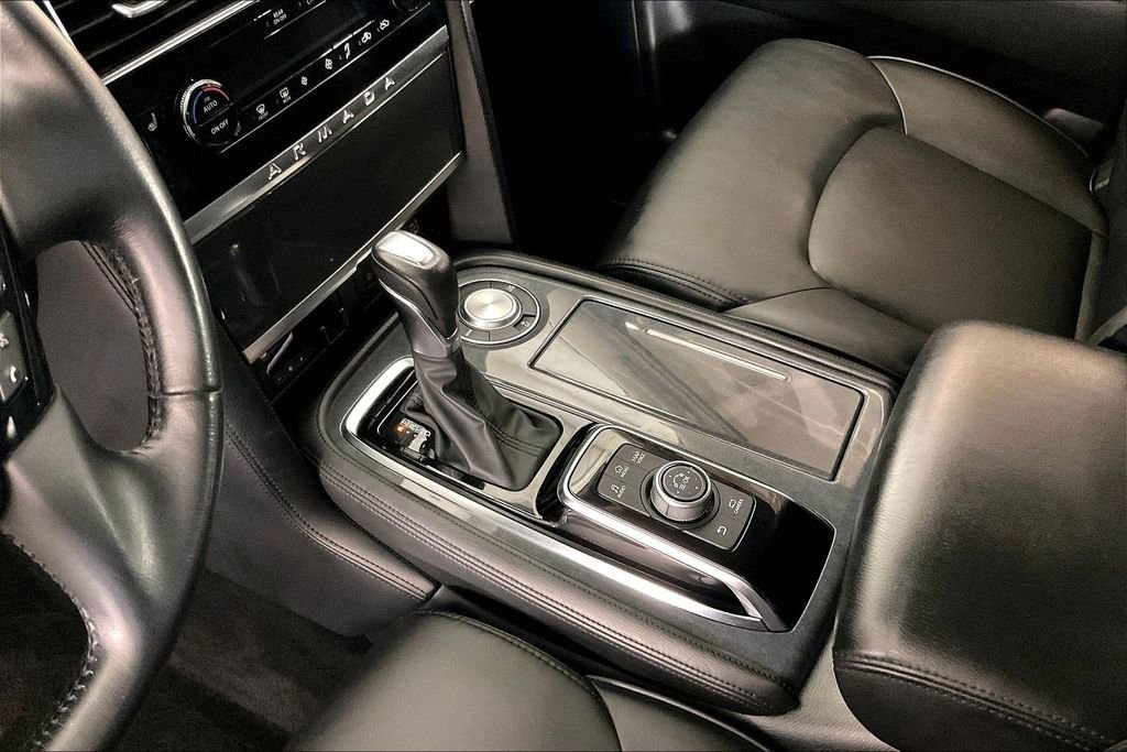 Used 2024 Nissan Armada SV RWD image 18