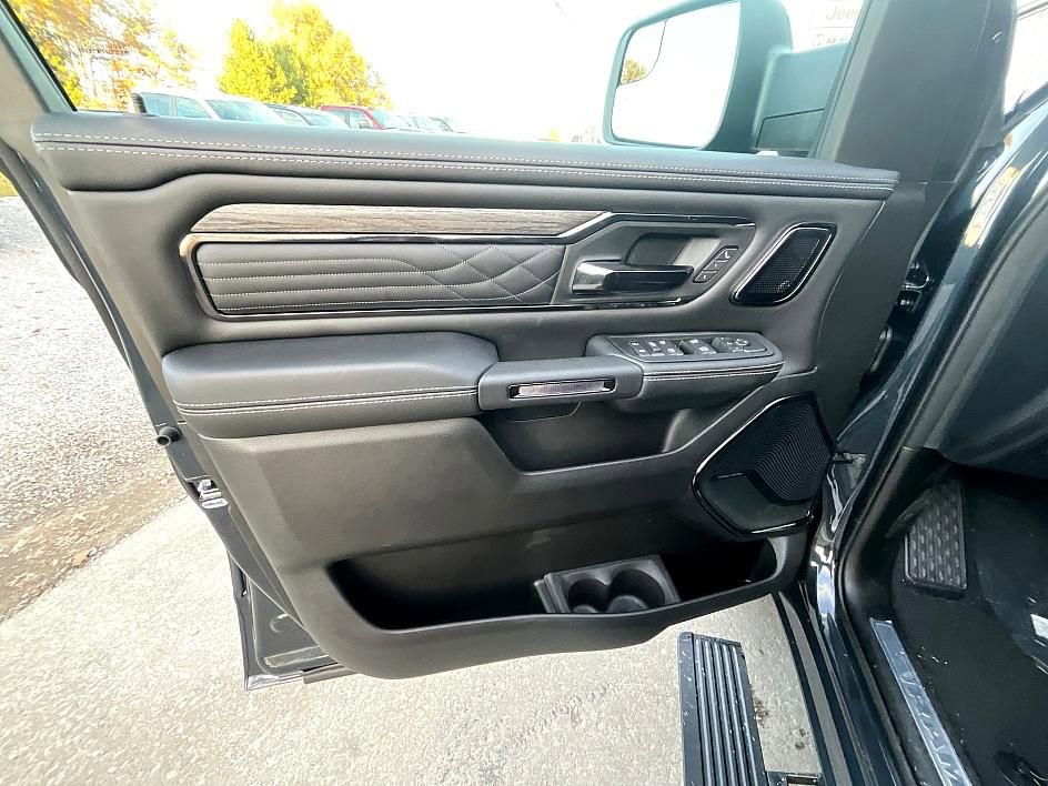 New 2026 RAM 1500 Limited image 10
