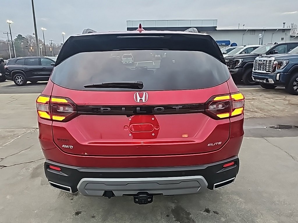 Used 2025 Honda Pilot Elite image 5