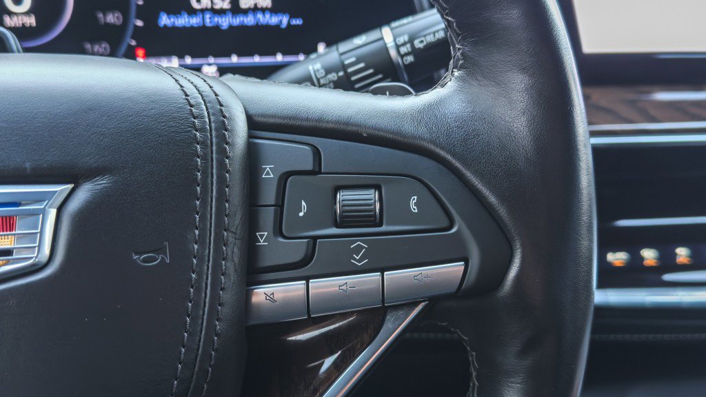 Used 2022 Cadillac Escalade ESV Sport Platinum w/ Heavy-Duty Trailer Package image 46