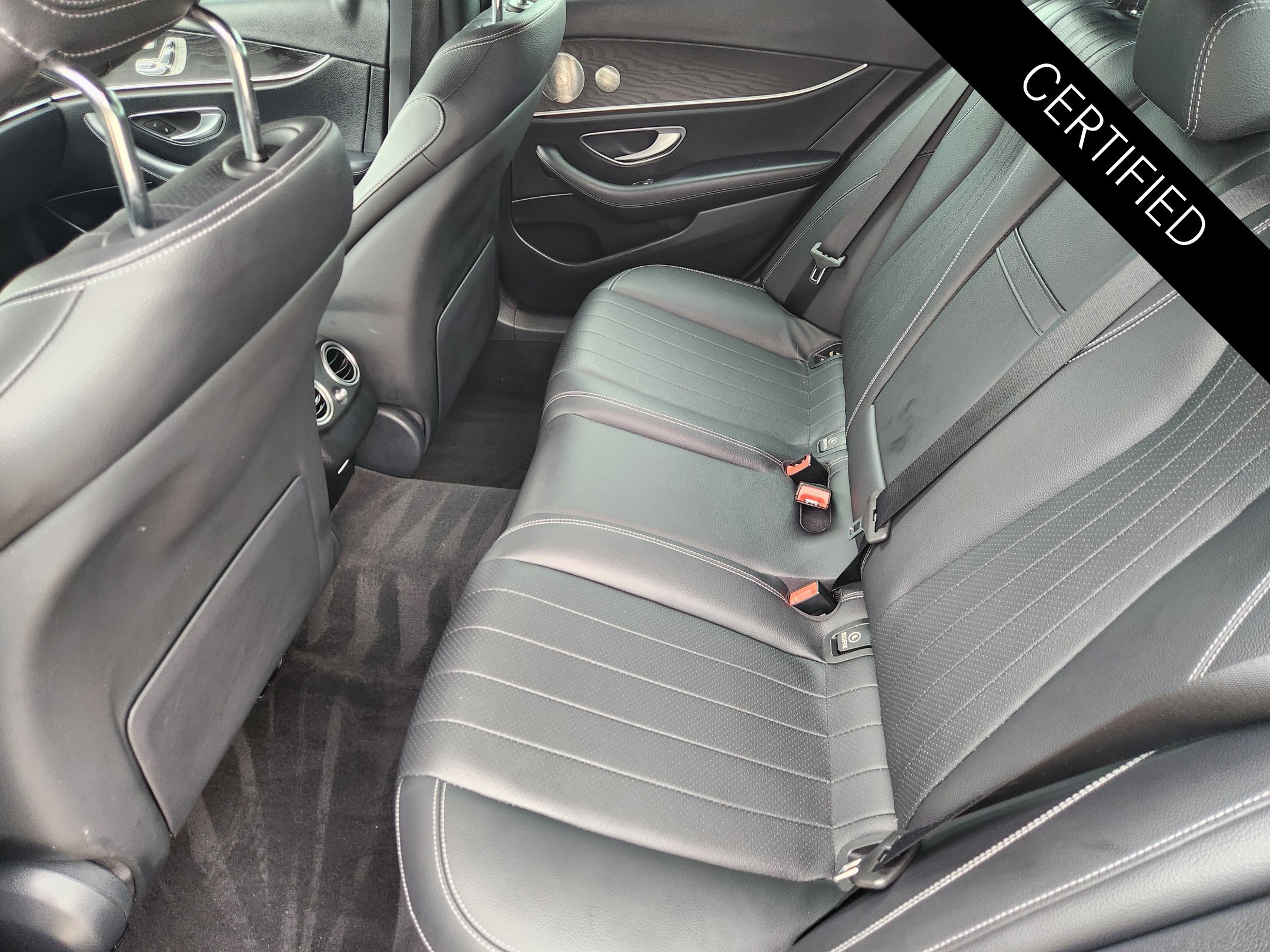 Used 2023 Mercedes-Benz E 350 Sedan image 30