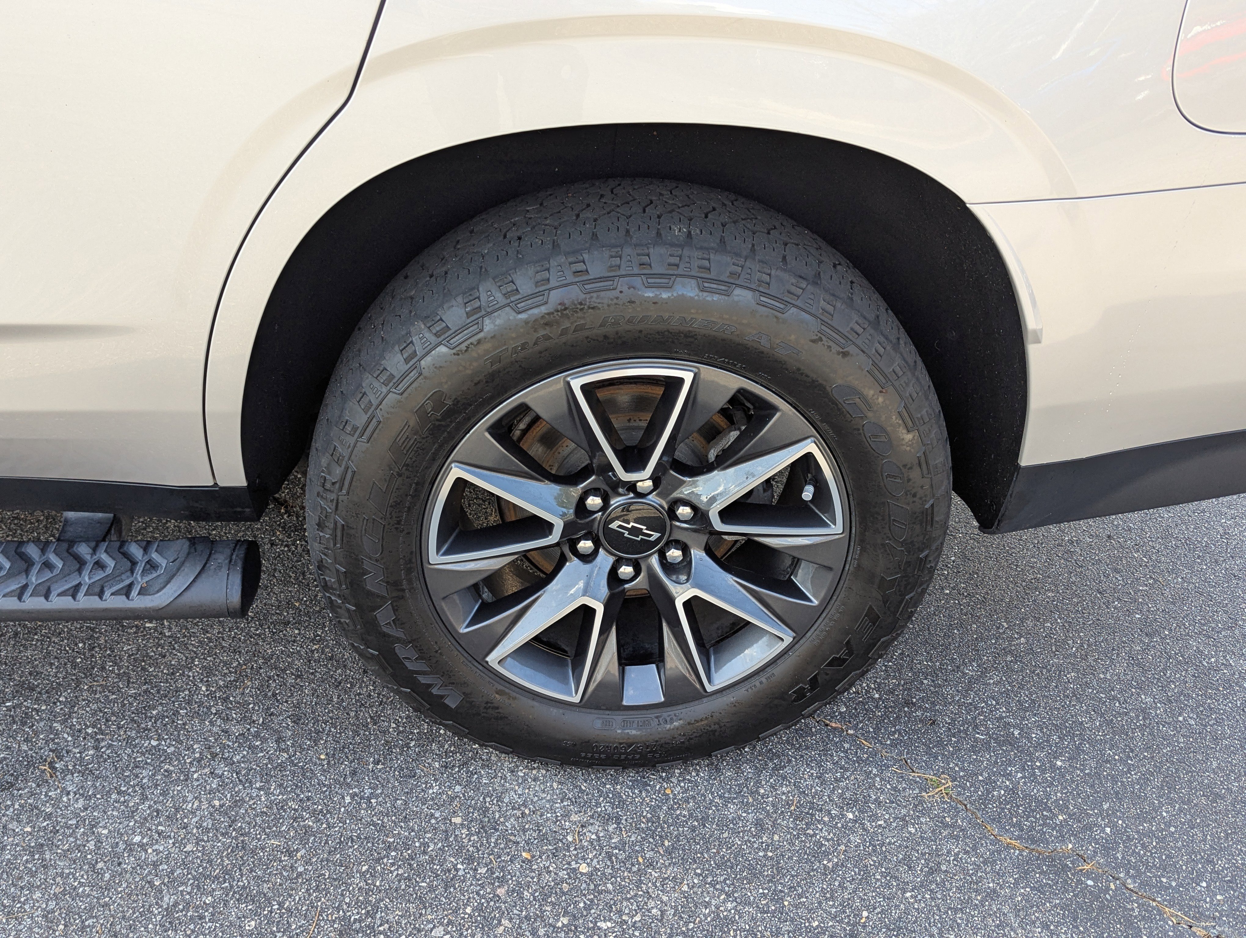 Used 2022 Chevrolet Tahoe Z71 image 31