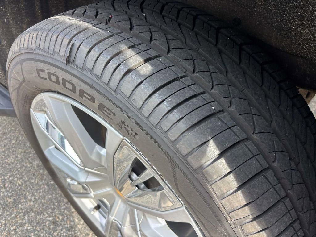 Certified 2024 Chevrolet Tahoe High Country image 9