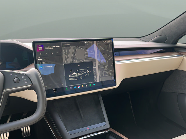 Used 2022 Tesla Model S AWD/4WD image 11