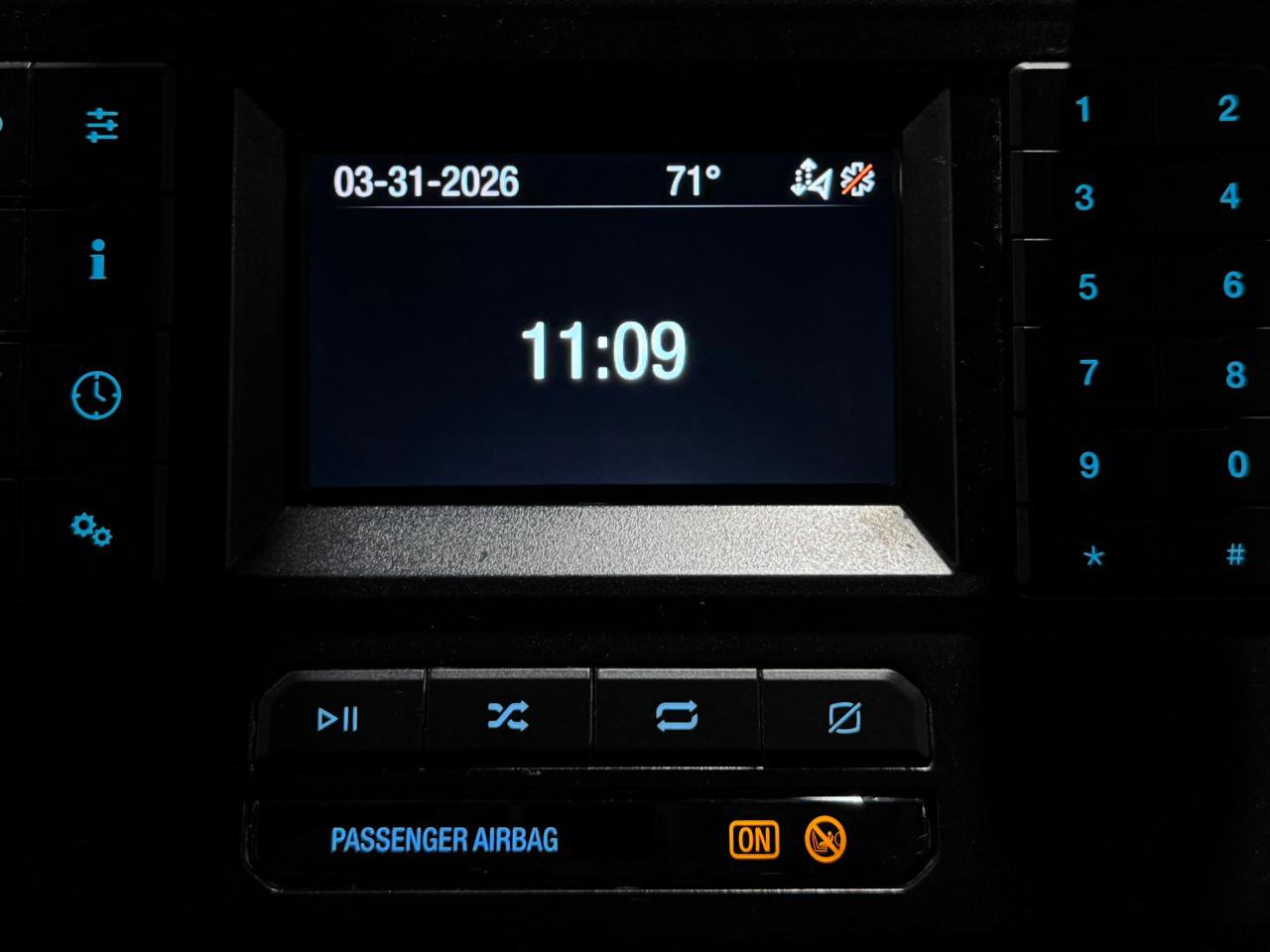 Used 2022 Ford F250 XL w/ Power Equipment Group image 6