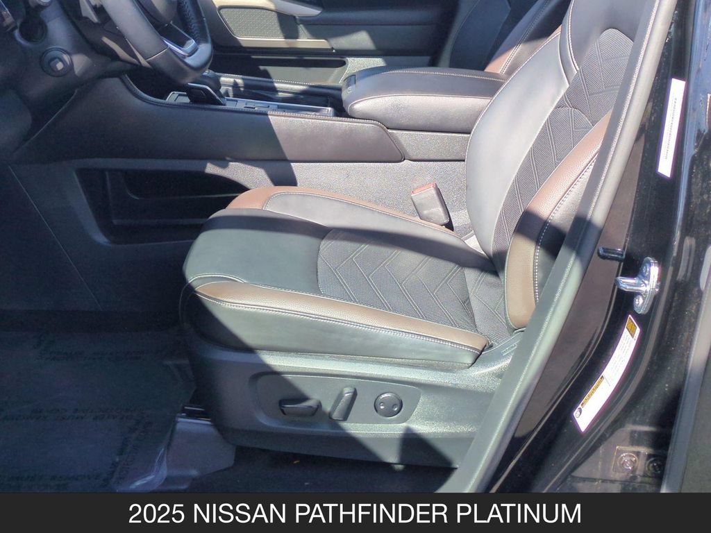 Certified 2025 Nissan Pathfinder Platinum FWD image 15