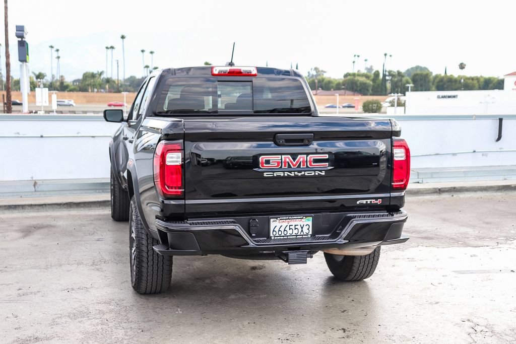 Used 2023 GMC Canyon AT4 AWD/4WD image 7