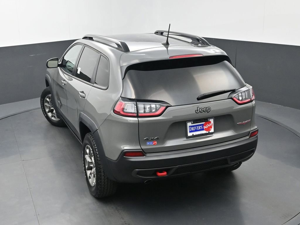 Used 2022 Jeep Cherokee Trailhawk image 32