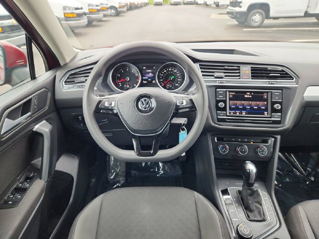 Used 2019 Volkswagen Tiguan S w/ Driver Assistance Package AWD/4WD image 22