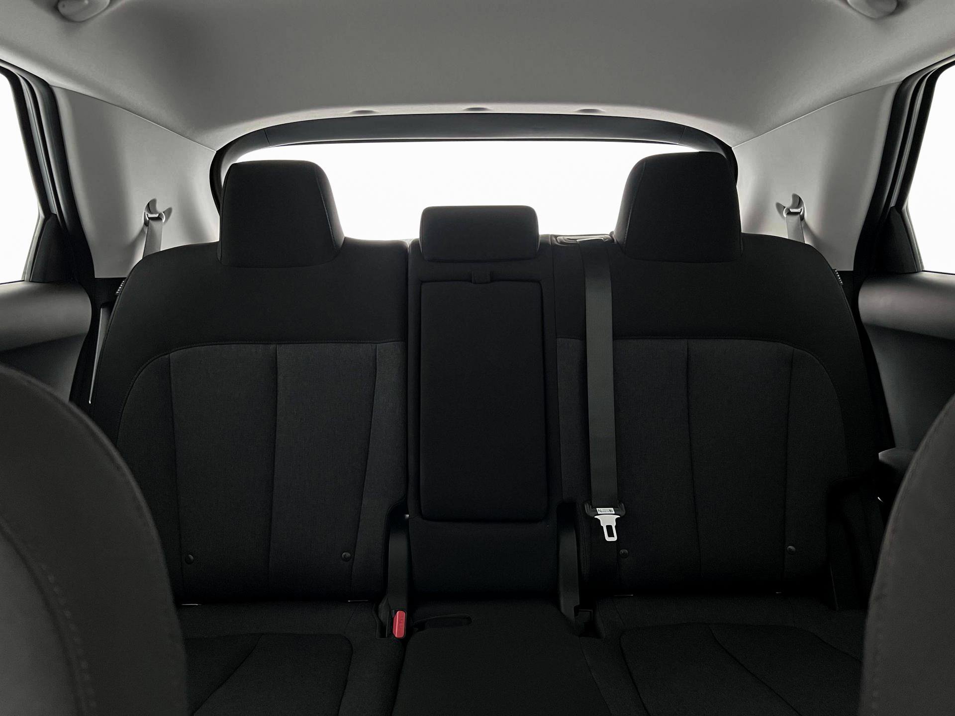 New 2025 Hyundai Ioniq 5 SE image 16