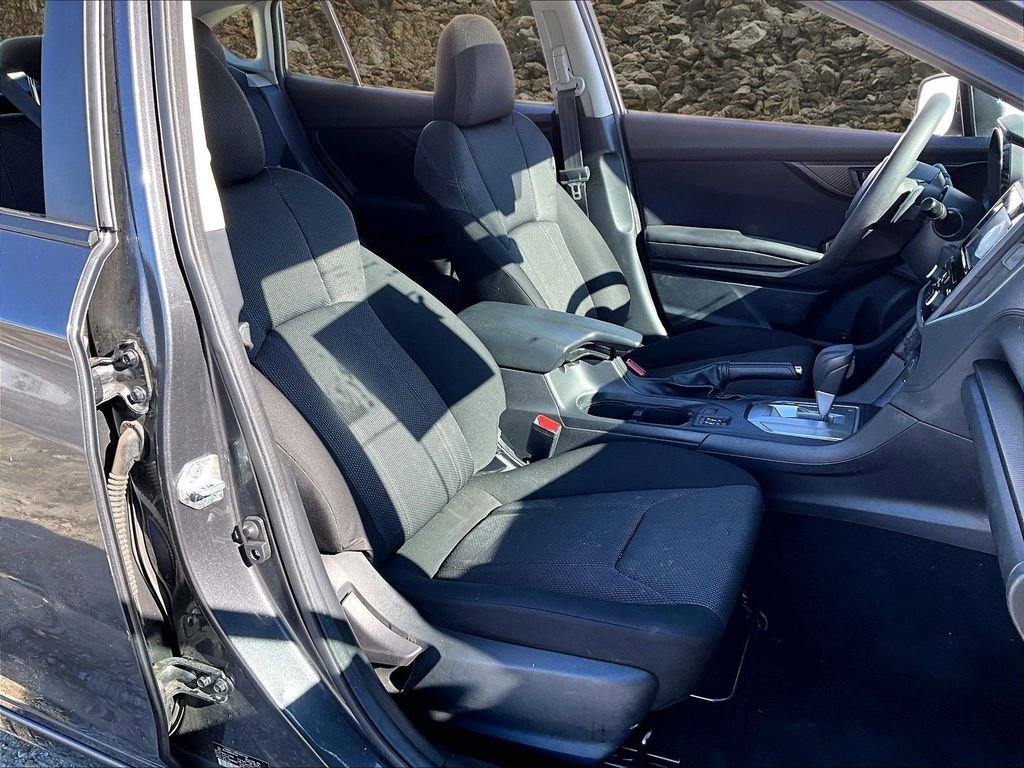 Used 2023 Subaru Impreza Premium image 4