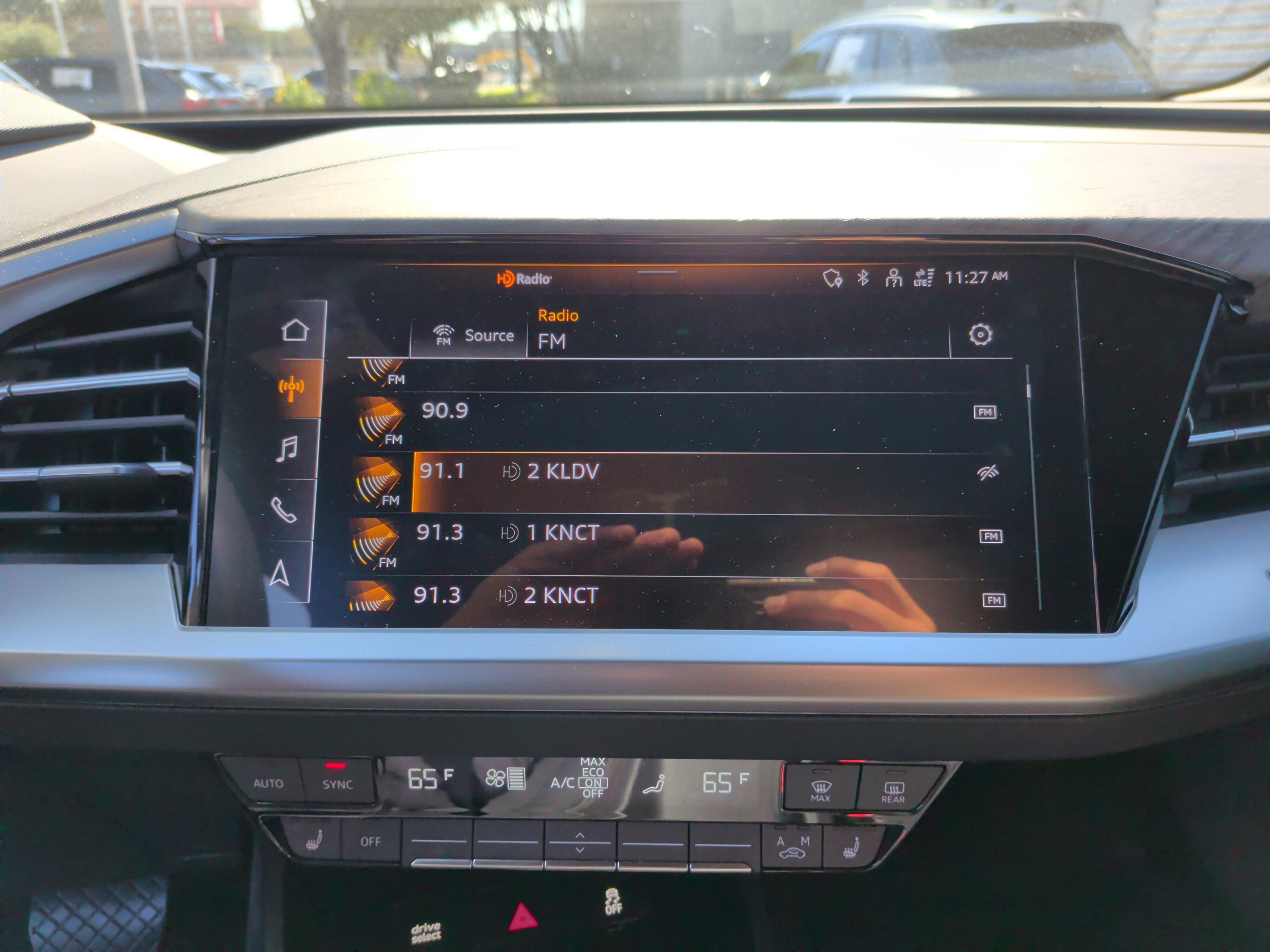 Certified 2023 Audi Q4 e-tron Premium Plus AWD/4WD image 22
