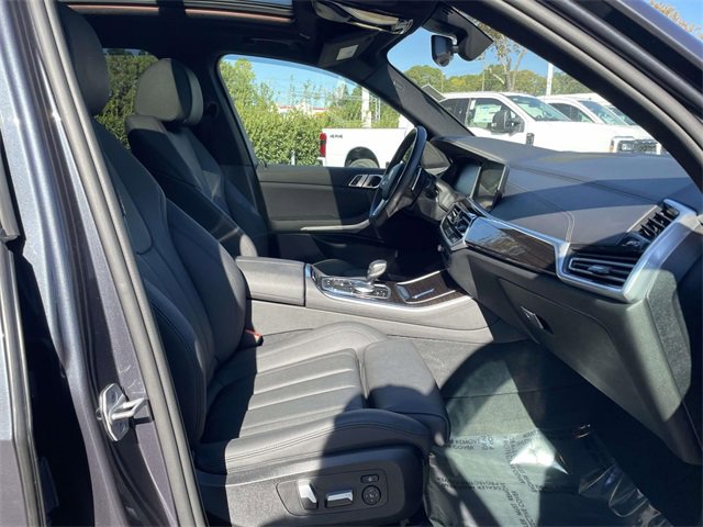 Used 2021 BMW X5 xDrive40i w/ Convenience Package image 31