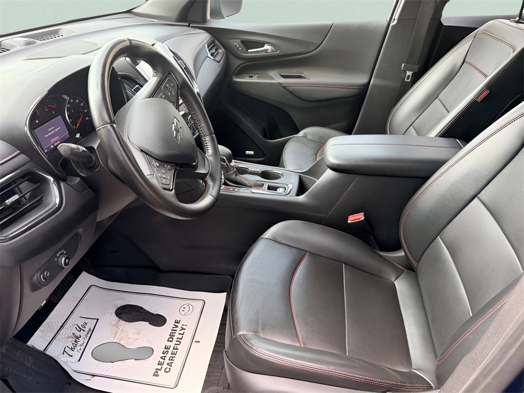 Used 2022 Chevrolet Equinox RS w/ RS Leather Package image 13