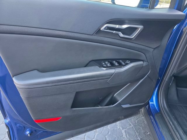 Used 2025 Kia Sportage EX w/ Premium Package FWD image 10