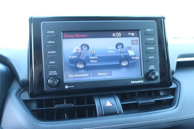 Used 2020 Toyota RAV4 LE w/ Carpet Mat Package AWD/4WD image 27