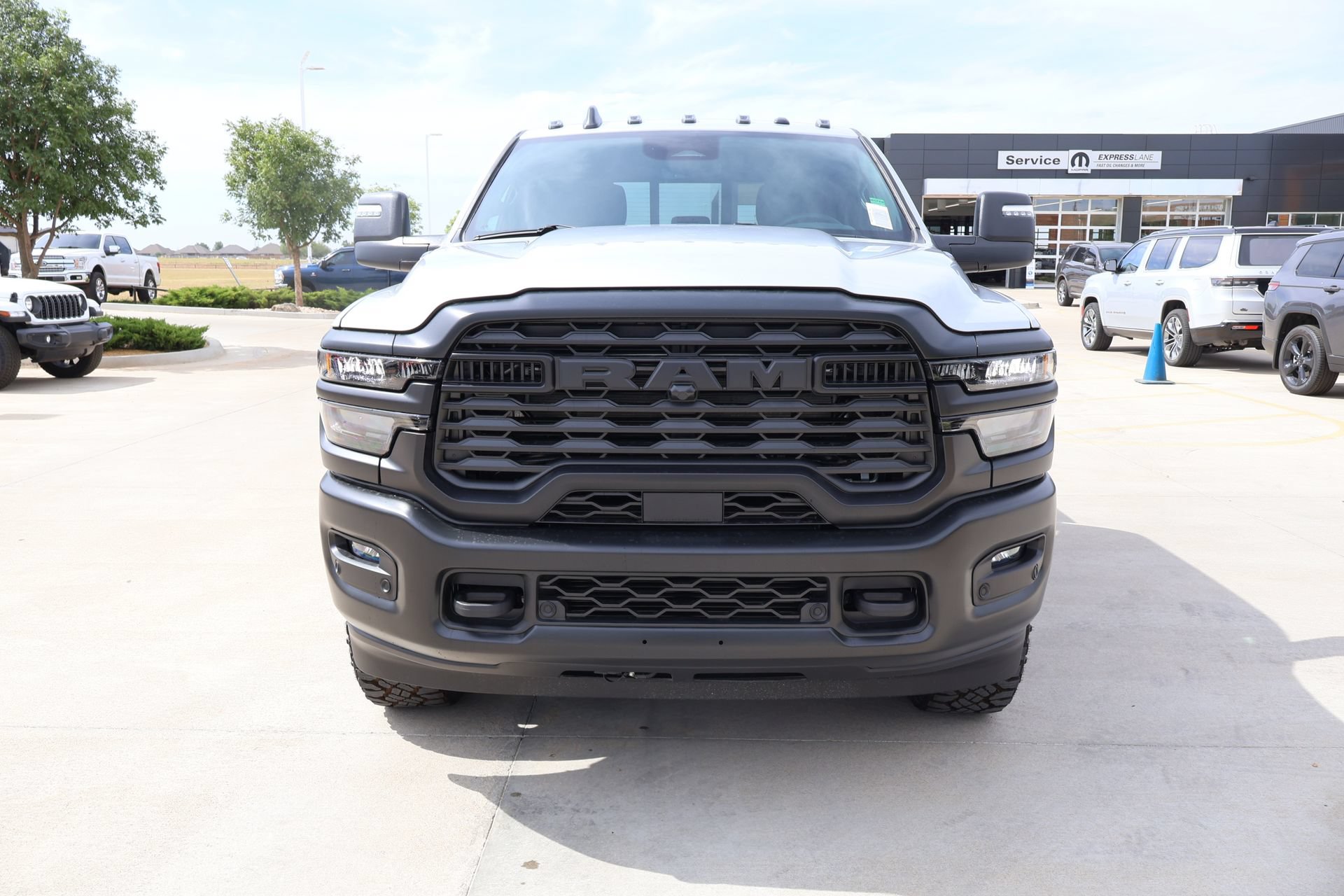 New 2026 RAM 2500 Warlock AWD/4WD image 9