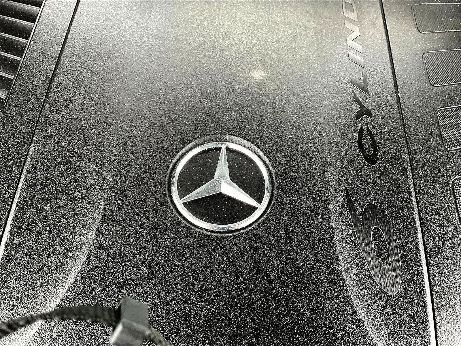 Used 2025 Mercedes-Benz GLS 450 4MATIC image 31