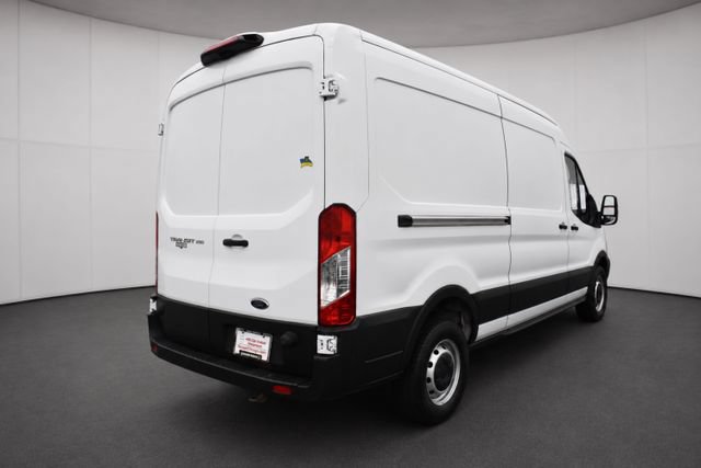 Used 2019 Ford Transit 250 148 Medium Roof RWD image 4