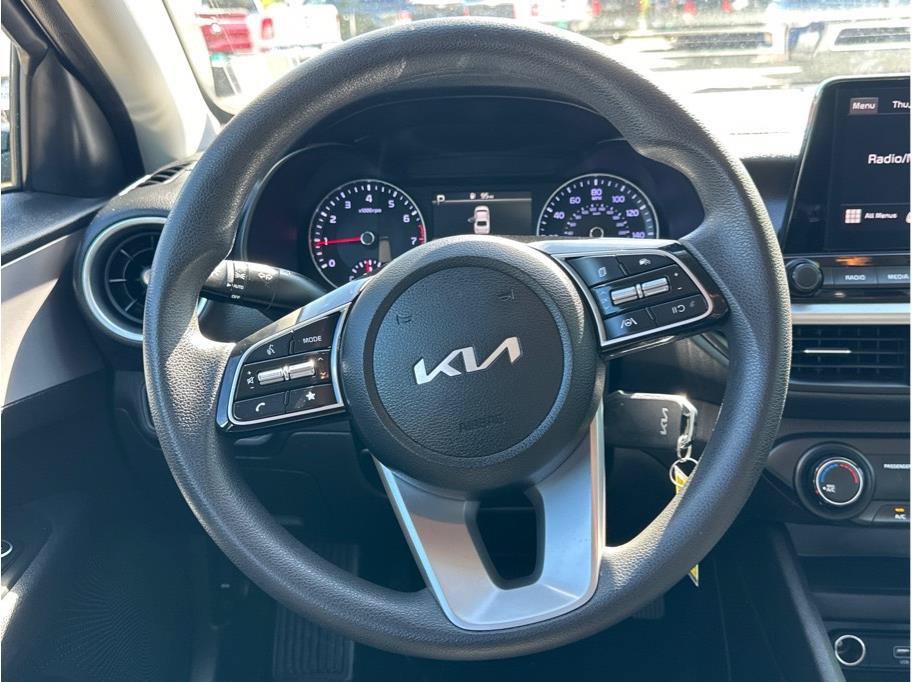 Used 2023 Kia Forte LXS FWD image 16
