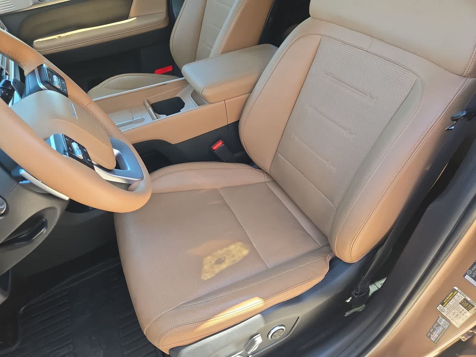 Used 2024 Hyundai Santa Fe Limited FWD image 17