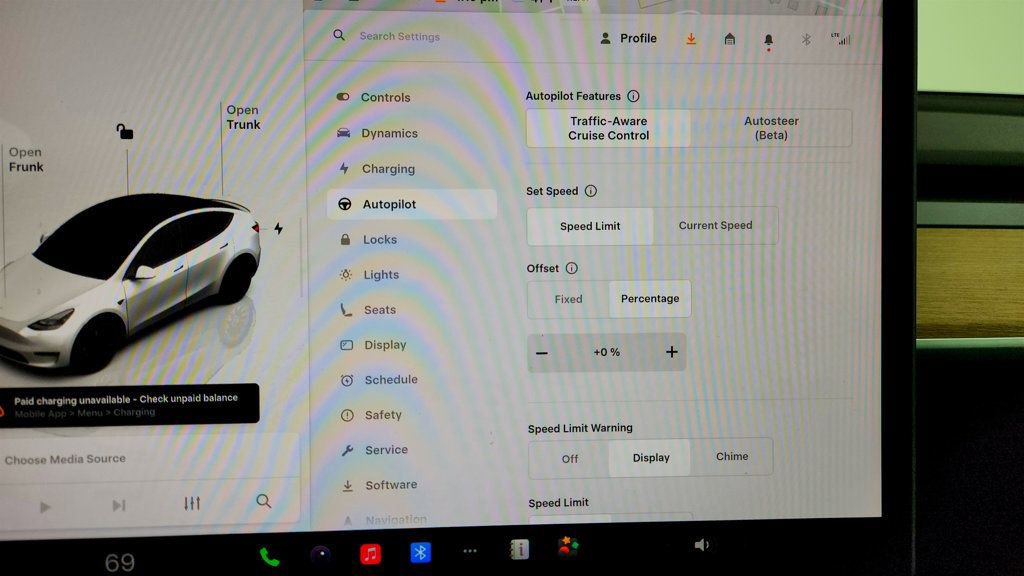 Used 2025 Tesla Model Y Performance image 19