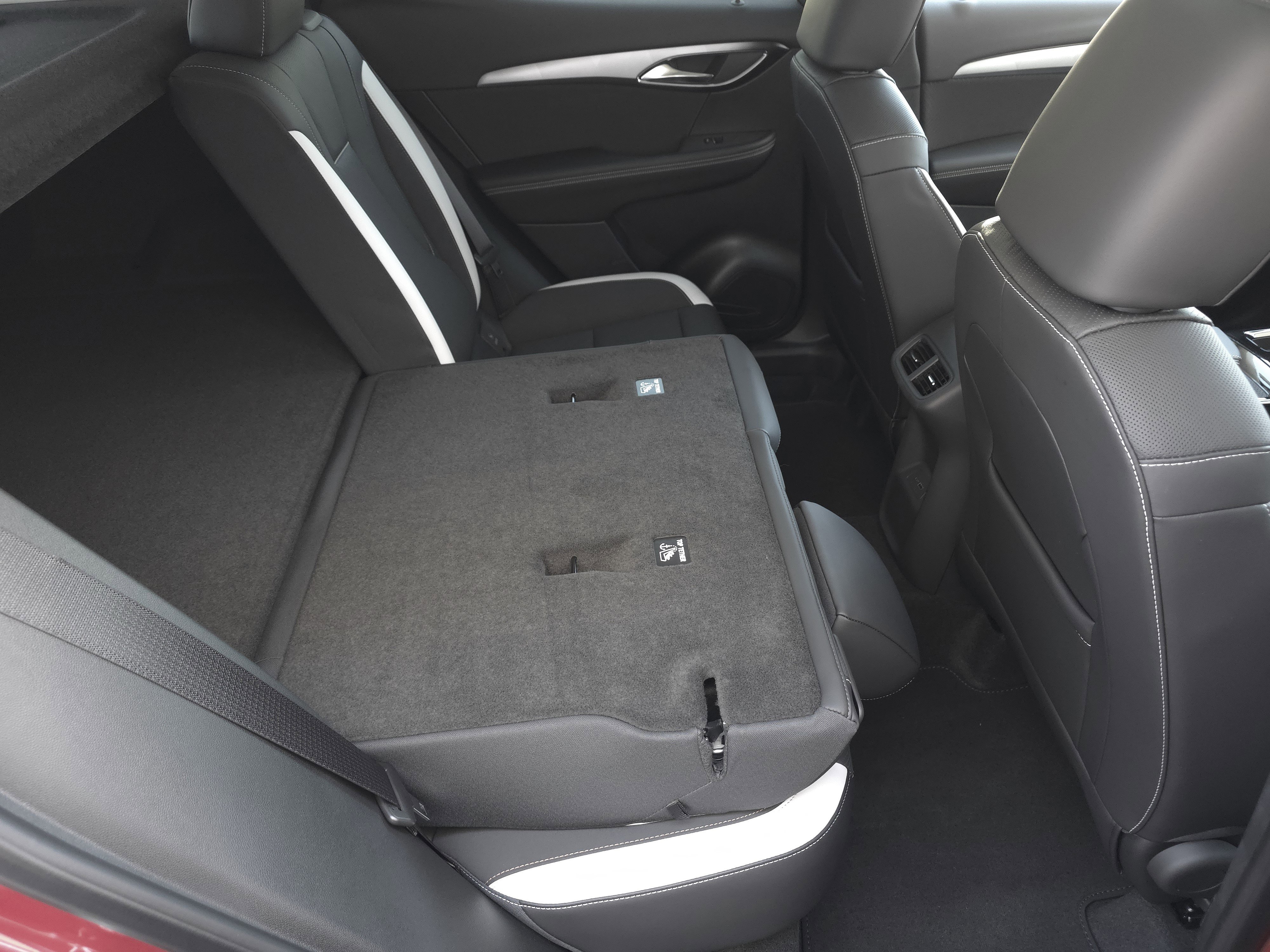 New 2025 Buick Envision Sport Touring AWD/4WD image 40