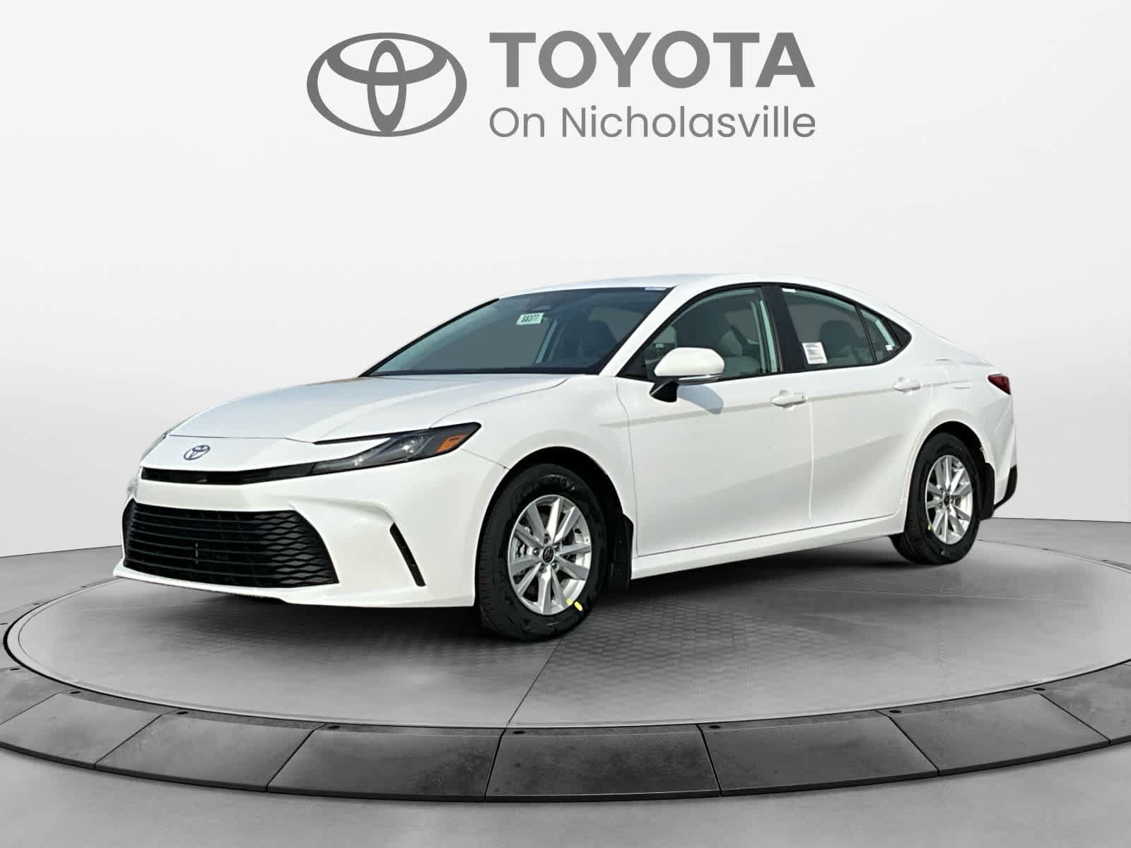New 2026 Toyota Camry LE w/ Convenience Package