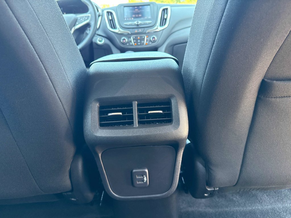 Used 2024 Chevrolet Equinox LT AWD/4WD image 30
