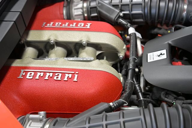 Used 2026 Ferrari Purosangue image 57