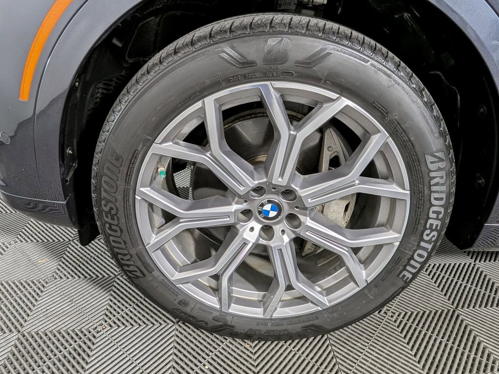 Used 2020 BMW X7 xDrive40i w/ Premium Package image 54