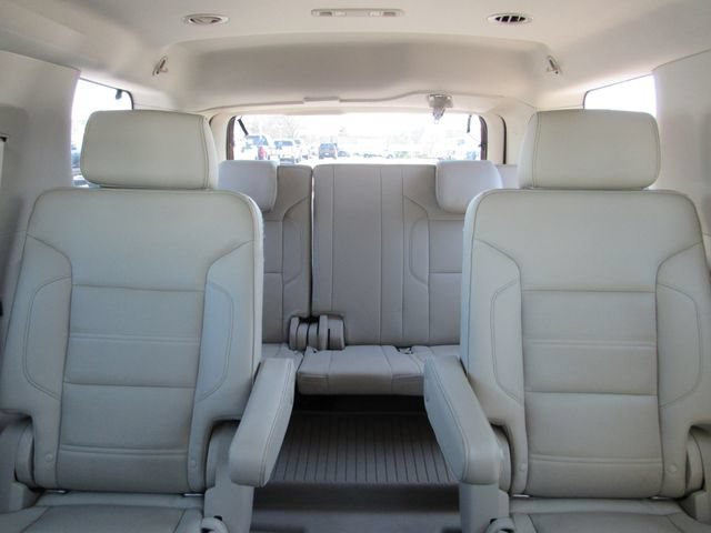 Certified 2020 GMC Yukon Denali w/ Denali Premium Package AWD/4WD image 33