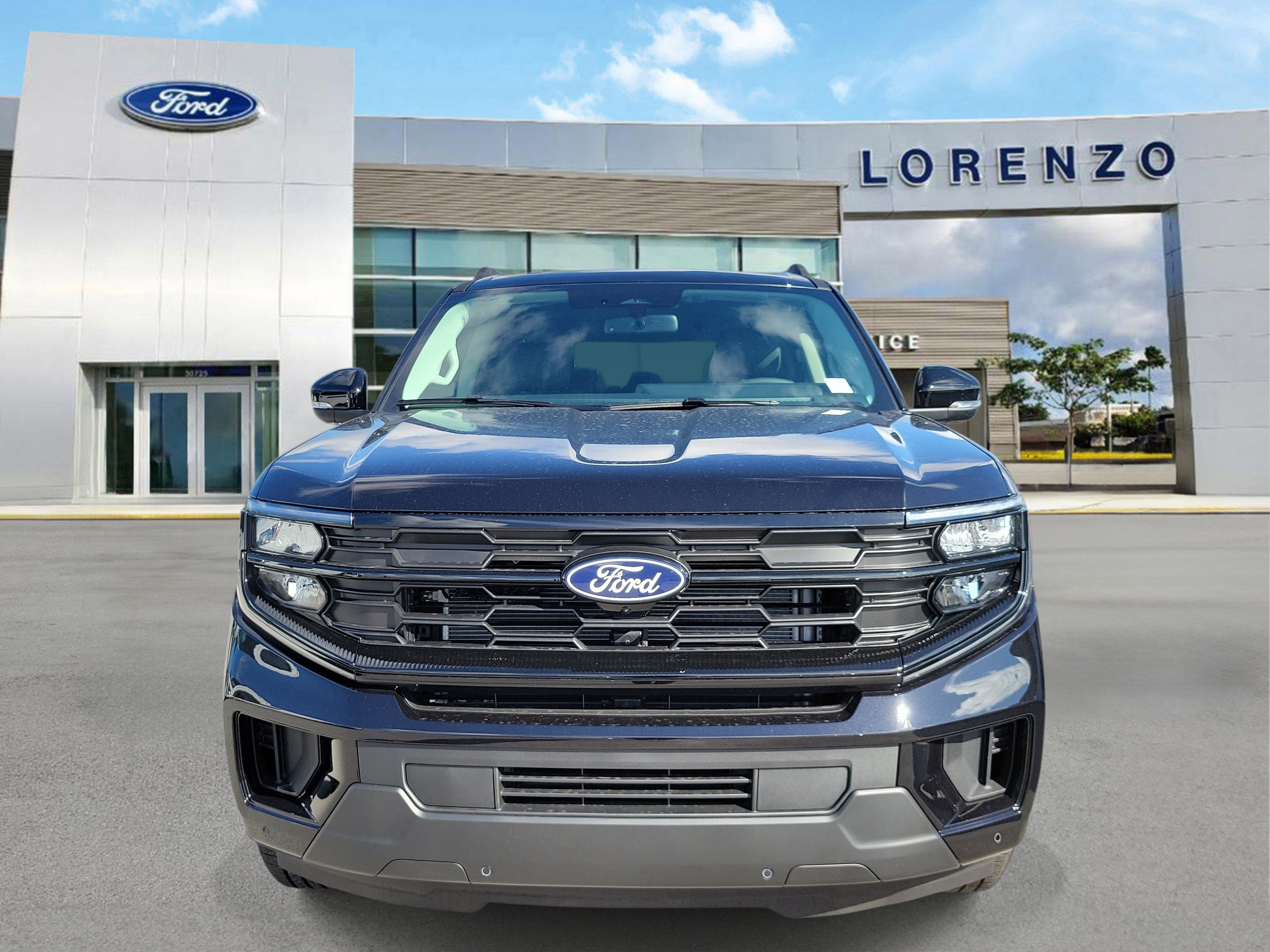 New 2027 Ford Expedition Max Active RWD image 2