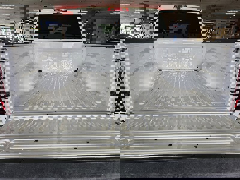 Used 2024 RAM 1500 Classic Warlock image 32