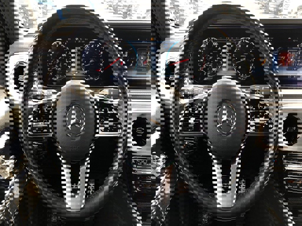 Used 2021 Mercedes-Benz G 550 image 20