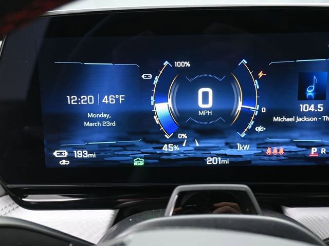 Used 2025 Chevrolet Silverado EV RST image 9