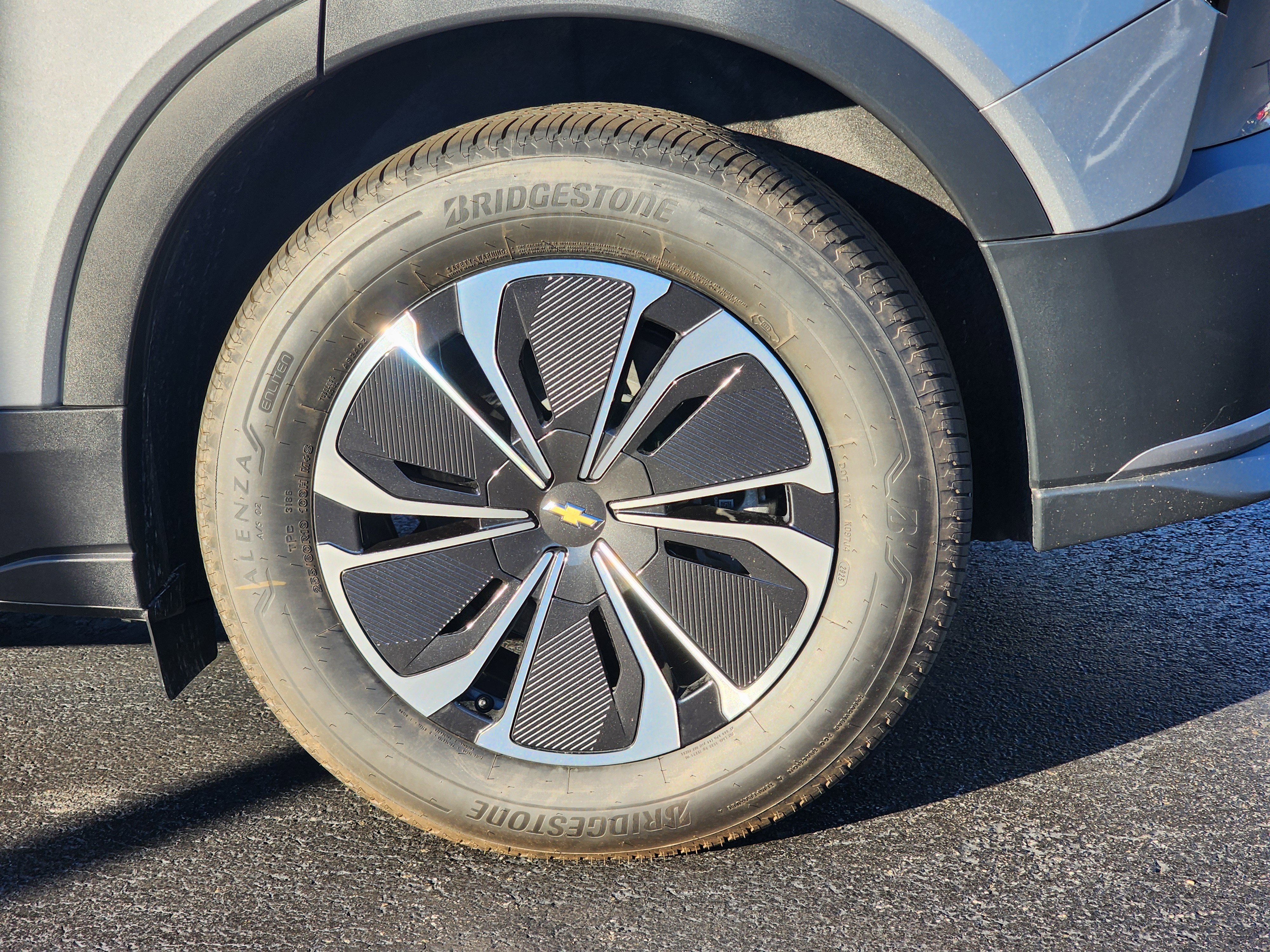 New 2026 Chevrolet Blazer EV LT image 9