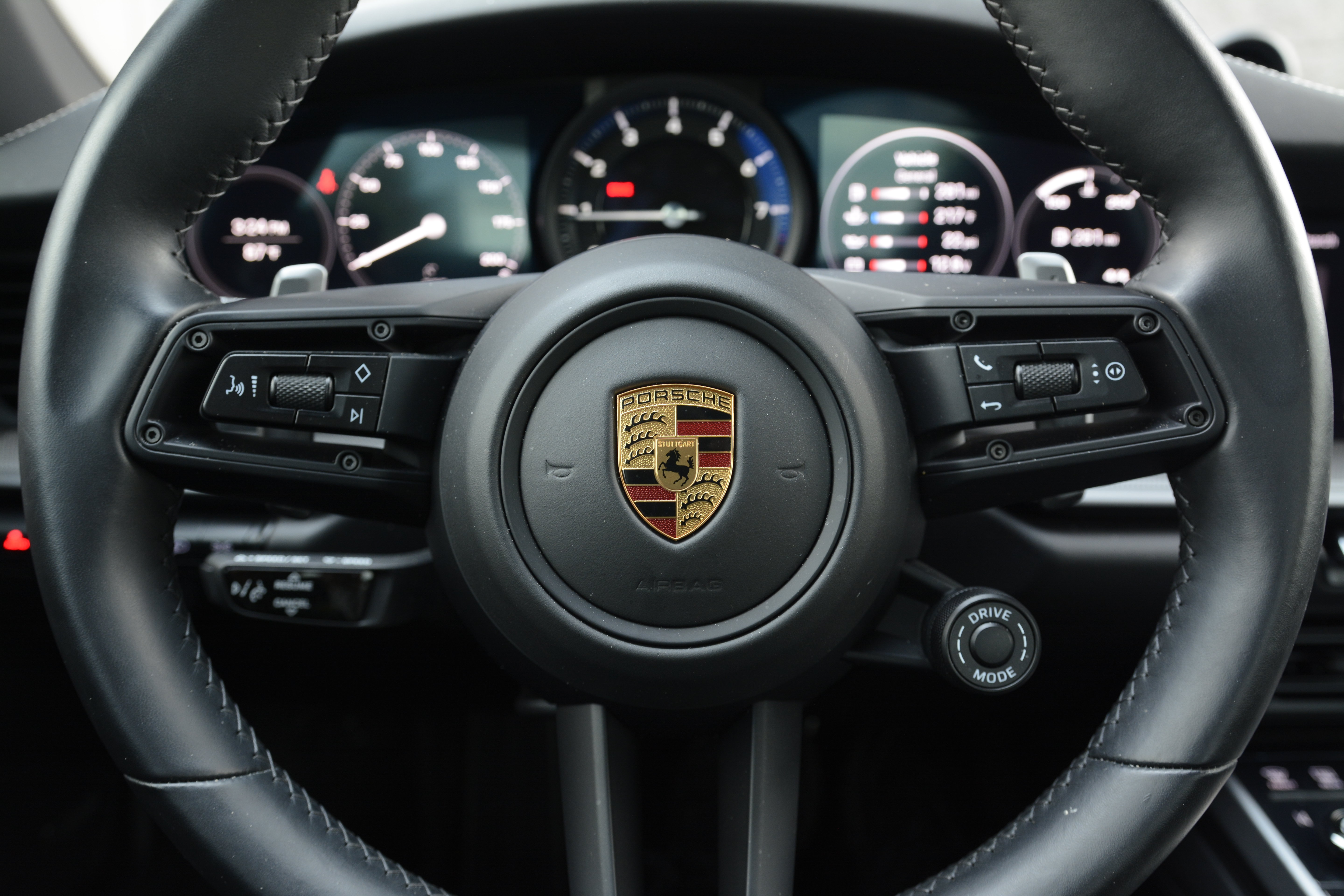 Certified 2022 Porsche 911 Targa 4S AWD/4WD image 16