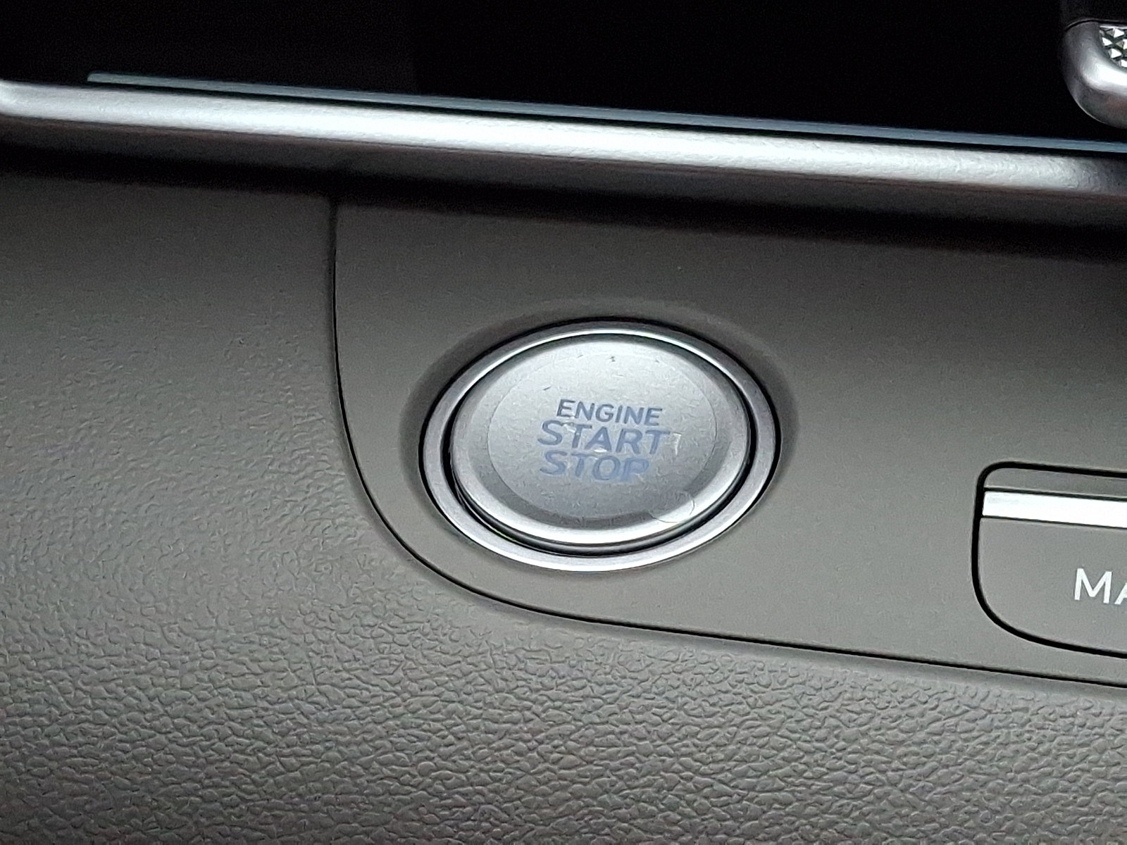 Certified 2024 Hyundai Elantra SEL FWD image 25