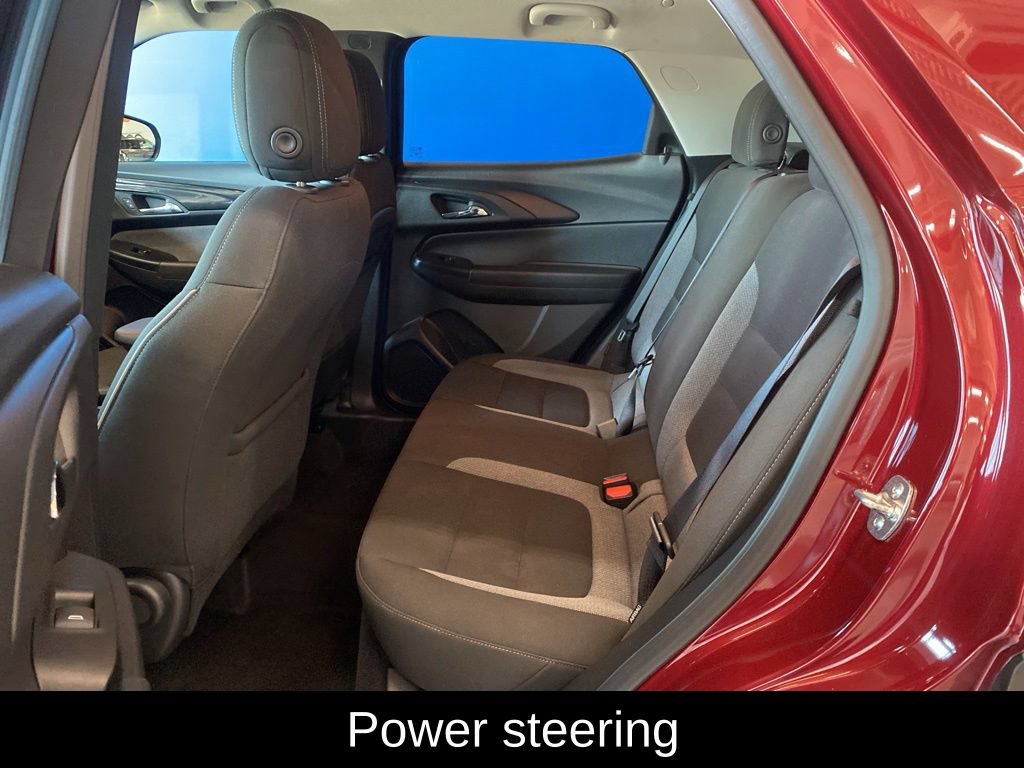 Used 2025 Chevrolet TrailBlazer LT AWD/4WD image 10